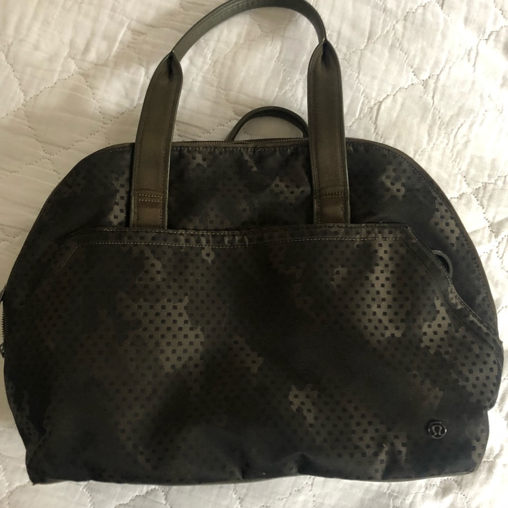 Lululemon yin time bag